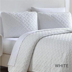 Pinsonic Reversible Quilts